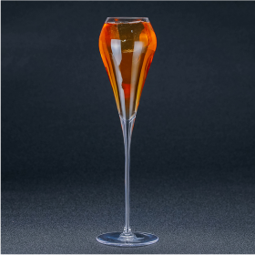 style: Wine glass - Cocktail glass